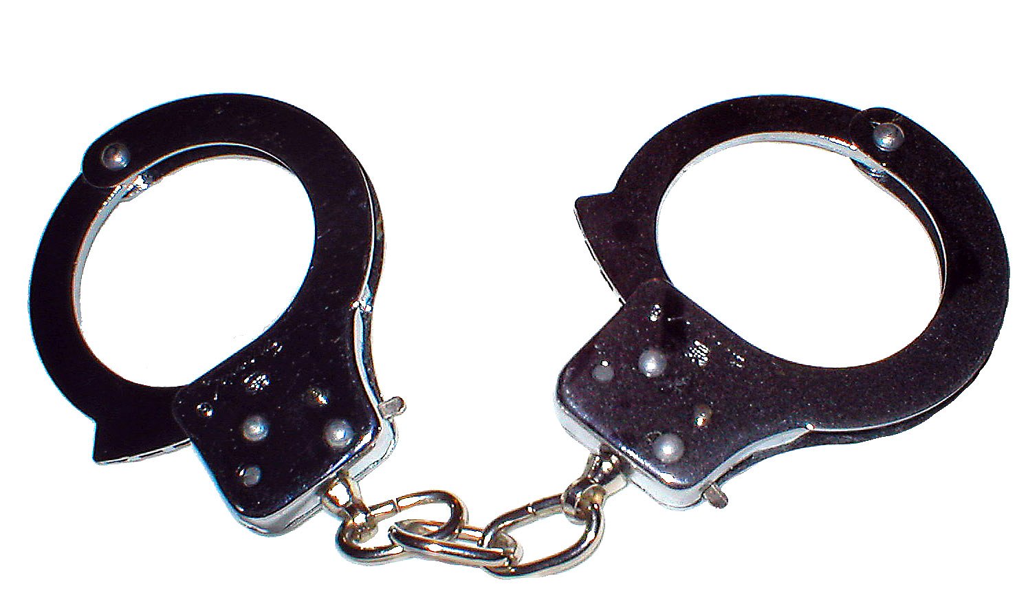 Dixon man charged with aggravated battery, assault, accused of chasing family member with knife