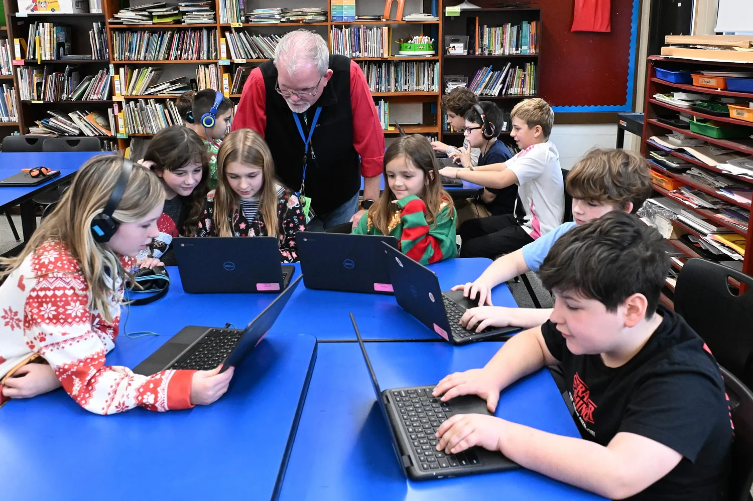 Longtime educator Walter Huston retiring from Gill Elementary