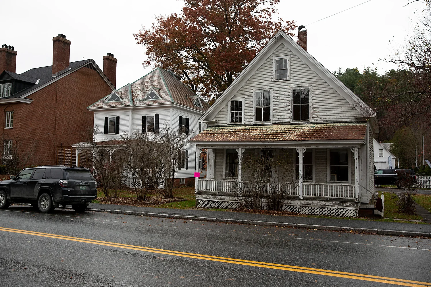 Village board approves demolition of two historic Woodstock homes