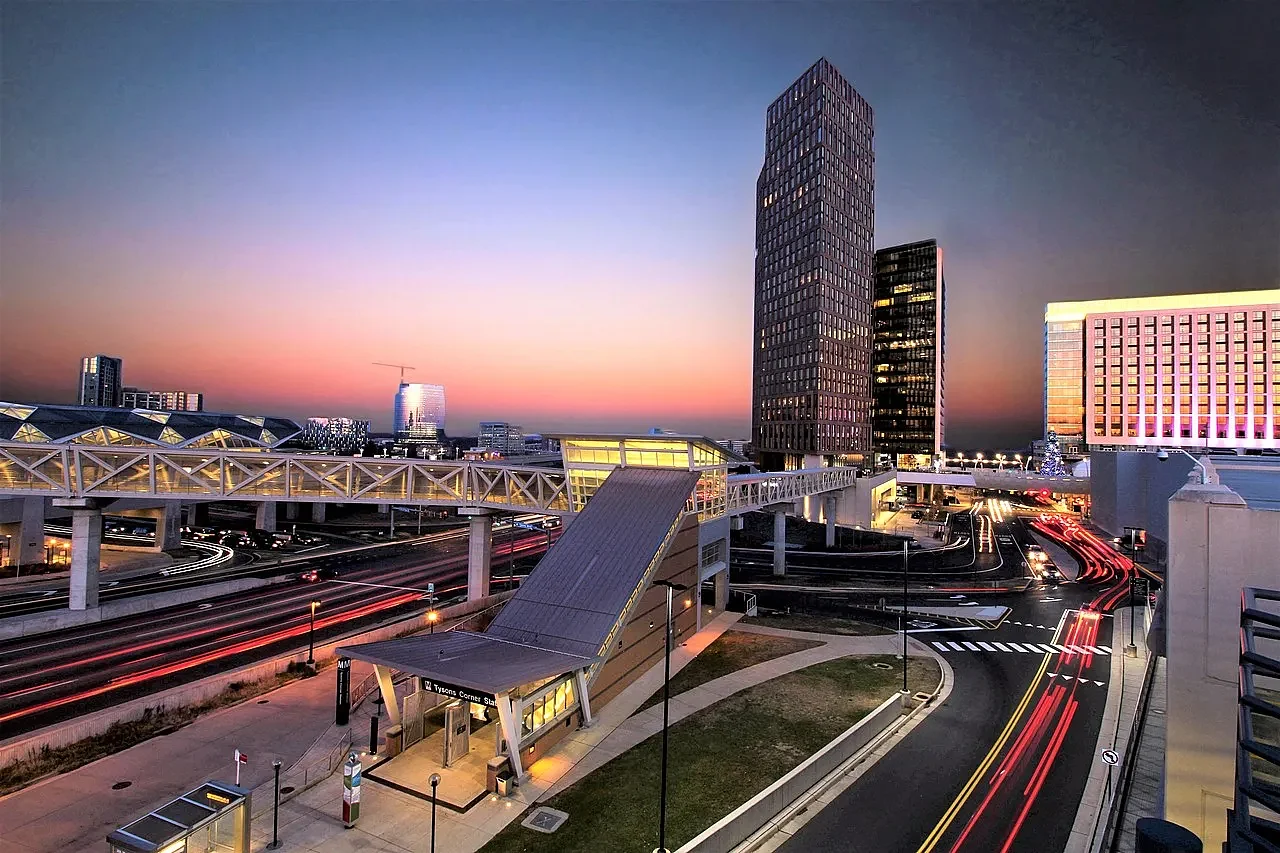 New population estimates: 32 times more people have moved out of Fairfax County than out of all rural Virginia