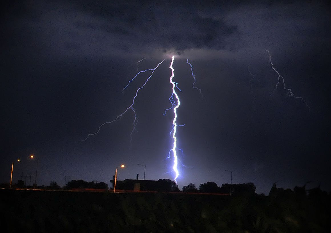 Lightning possible cause of Sycamore fire Thursday morning: Chief Thomas