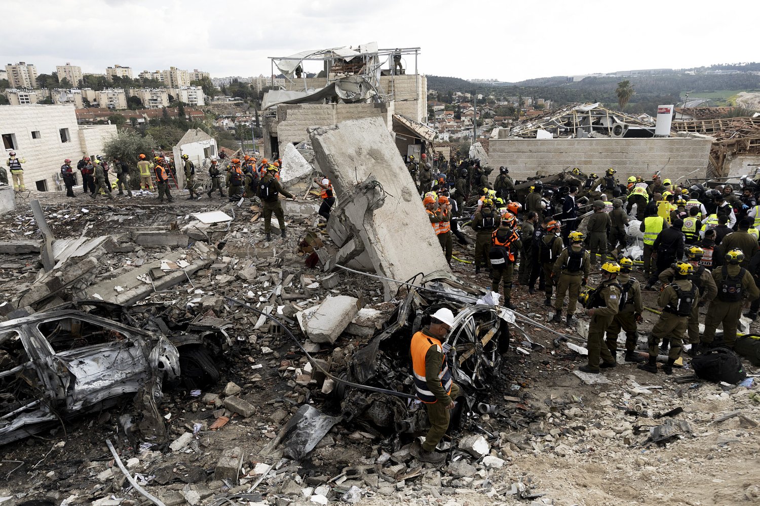 At least 11 killed in Israel in Iranian missile strikes since start of war