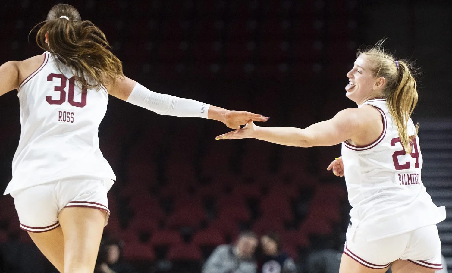 UMass women’s basketball: Strong defense leads Minutewomen to 73-55 victory against Buffalo on senior day