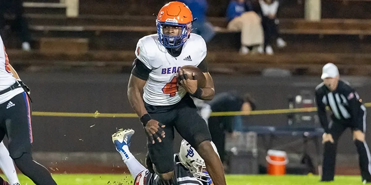 Vikings Utilize Big Plays And Defensive Pressure To Defeat Seattle Prep