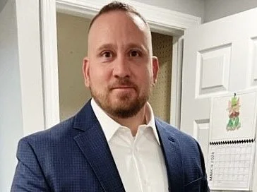 Helie announces write-in campaign for Precinct 9 seat on City Council