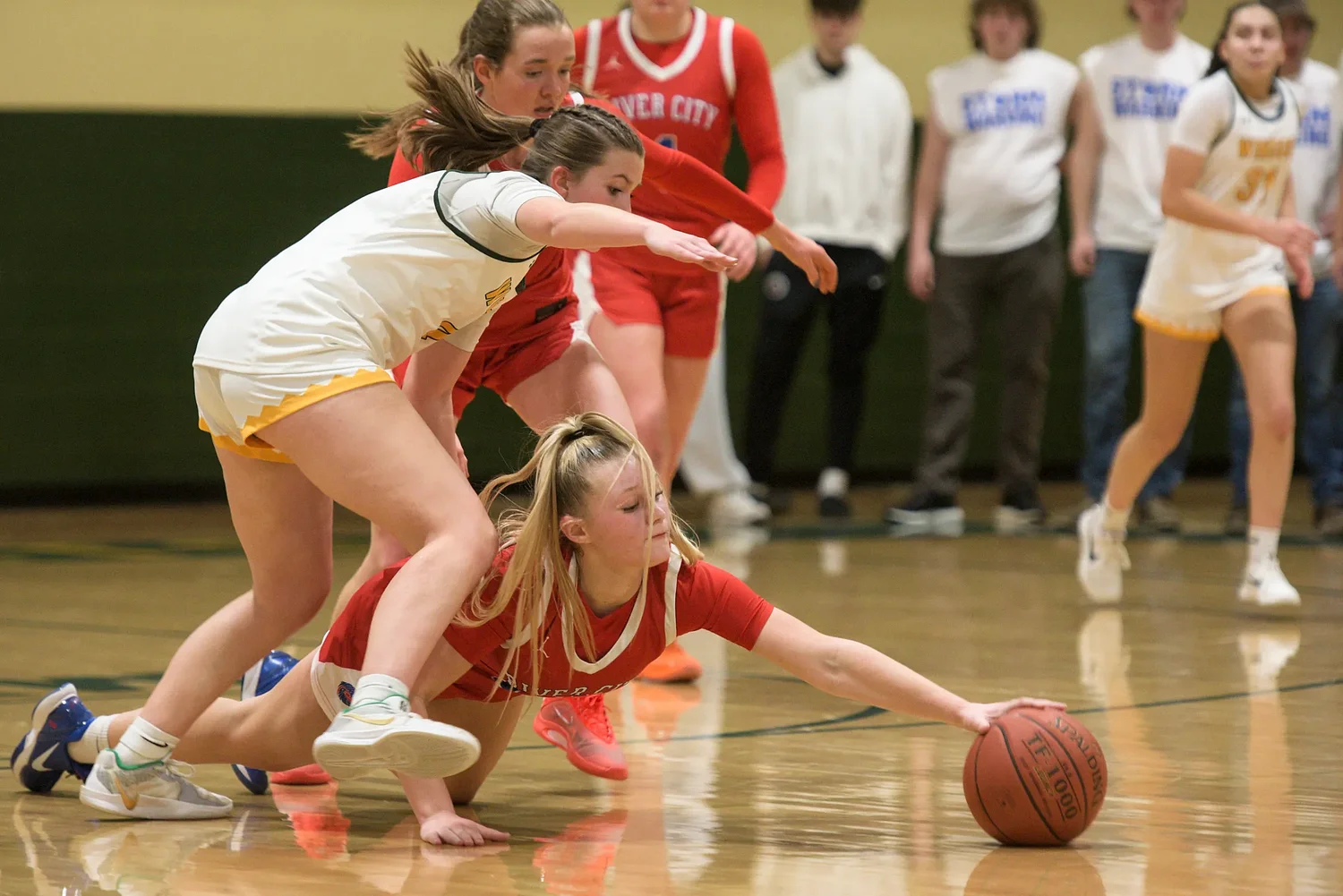 Upper Valley hoop teams gear up for state playoffs