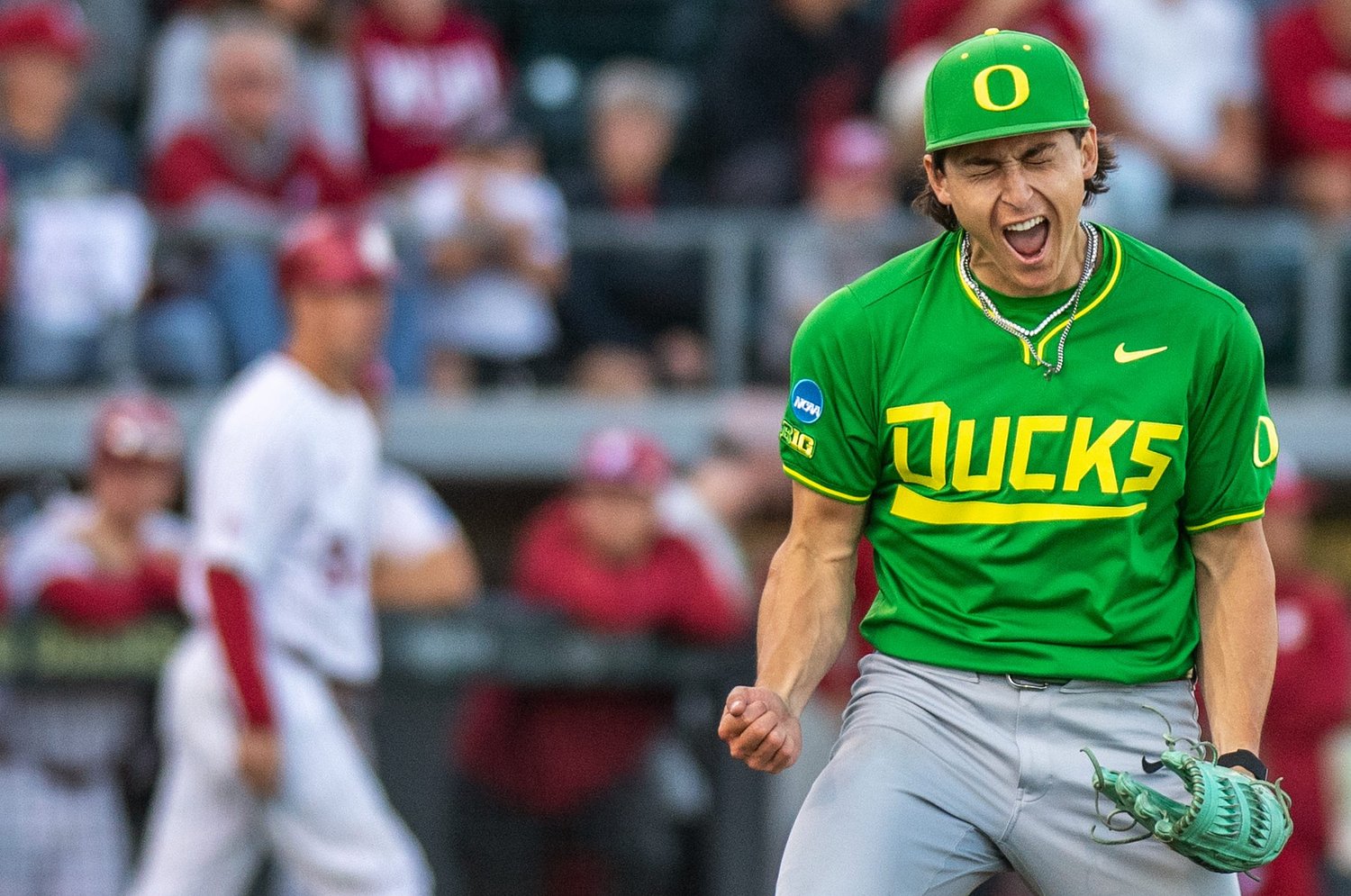 Will Sanford empties the tank as Ducks advance to regional final 
