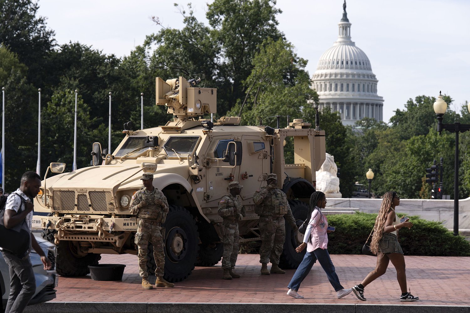 La. and Miss. governors send National Guard to D.C. as their states suffer high crime rates, cuts to crime fighting capacity
