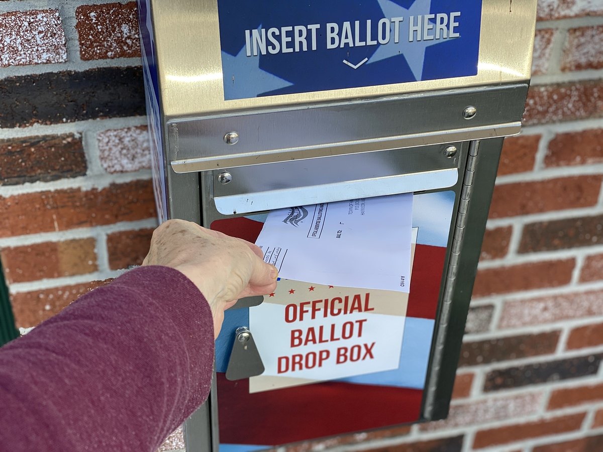 Trump executive order doesn’t change the fact that mail-in ballots are valid