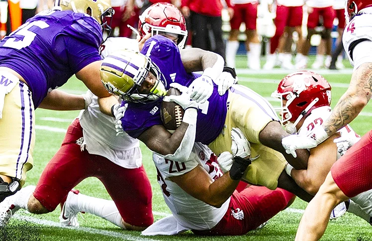 Cougars Reclaim Apple Cup With Late Defensive Stand Against The Huskies