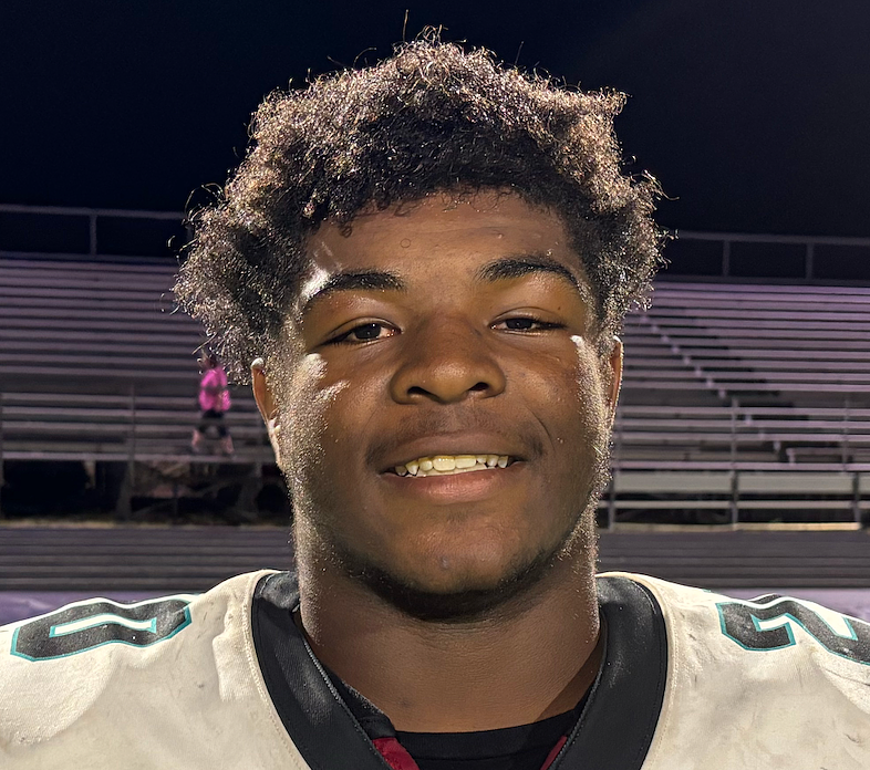 David Randecker’s 3 touchdowns help Woodstock North top Sandwich