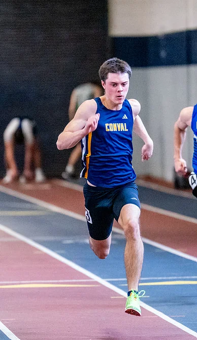 Schultz's performance earns ConVal boys' team points at UNH meet