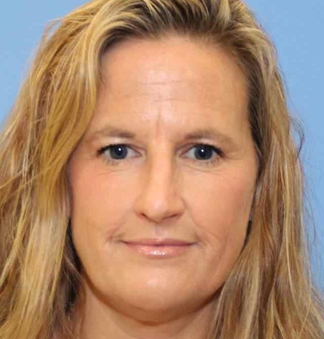 Missing Washington woman found dead in submerged car in Cowlitz County