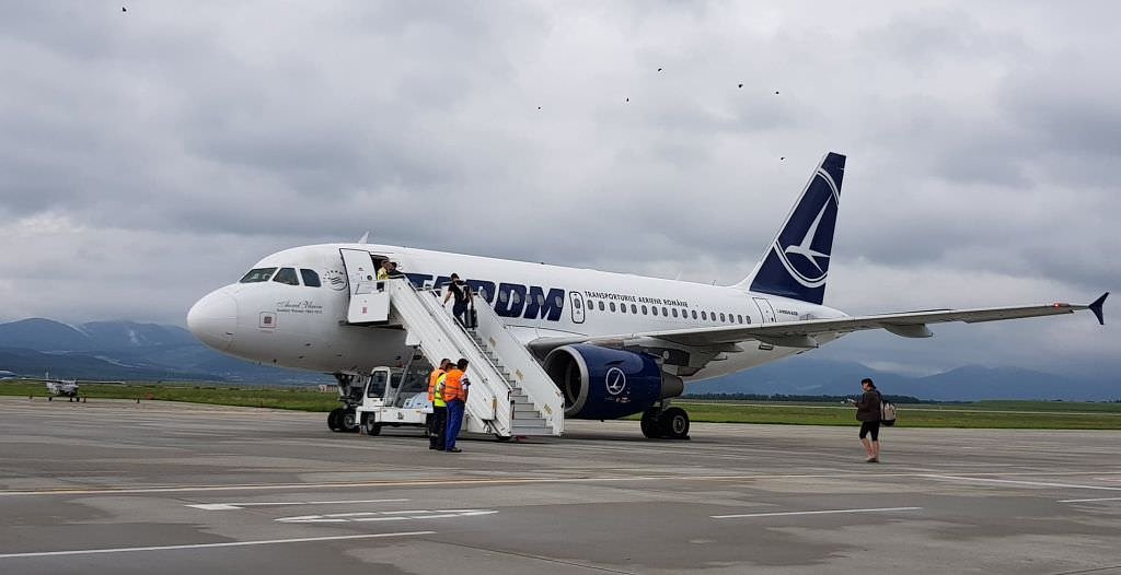 Un zbor Tarom din Salonic a ajuns la Sibiu în loc de București