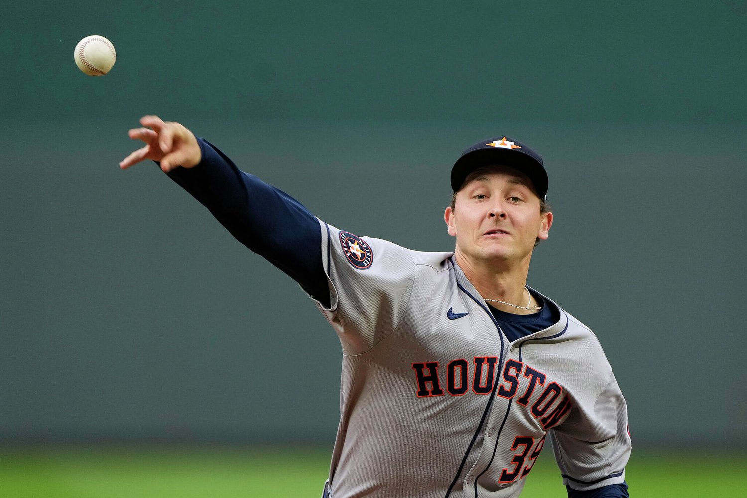 Astros' rising arm to undergo Tommy John surgery, out for all of 2025