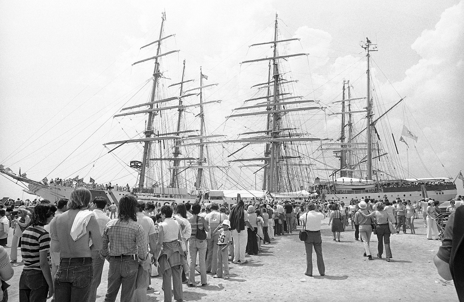 Historians say America’s 250th birthday mirrors the divided mood of 1976
