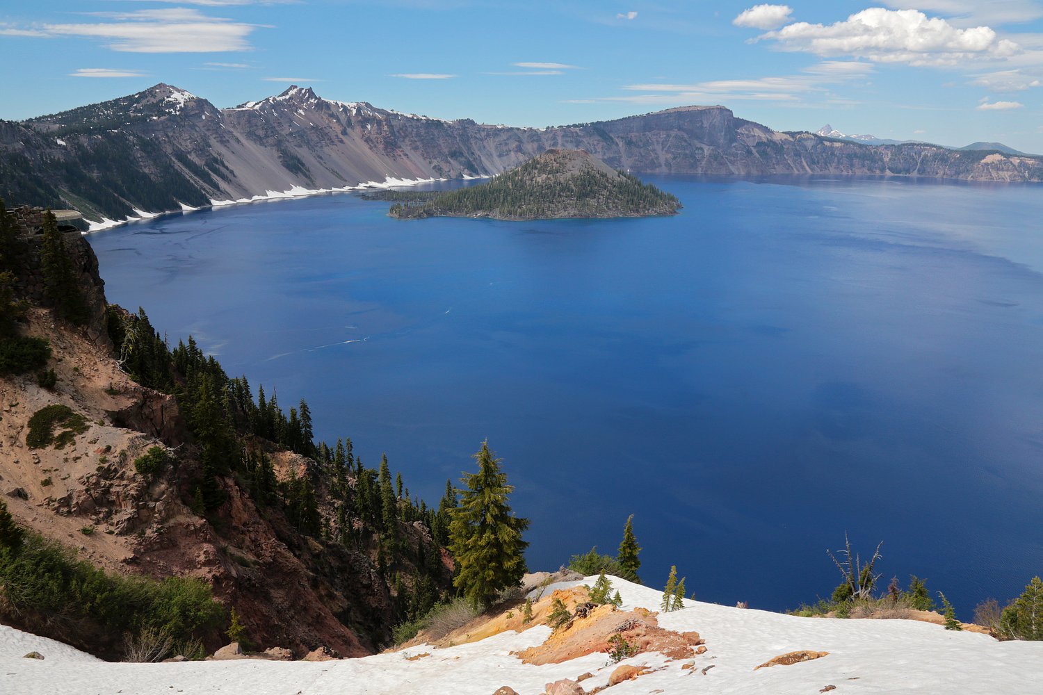 Trump administration’s ‘snitch signs’ effort at national parks didn’t go exactly as planned