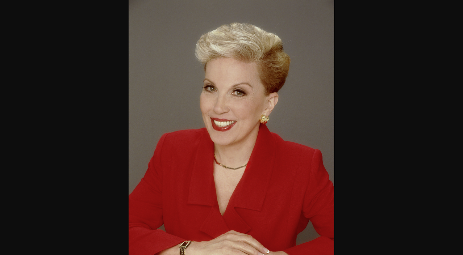 Dear Abby: My neurosurgeon son and his nurse practitioner wife ignored my relatives at a family gathering
