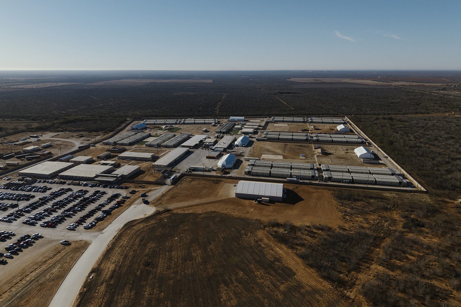 Two cases of measles detected at Dilley immigrant family detention center