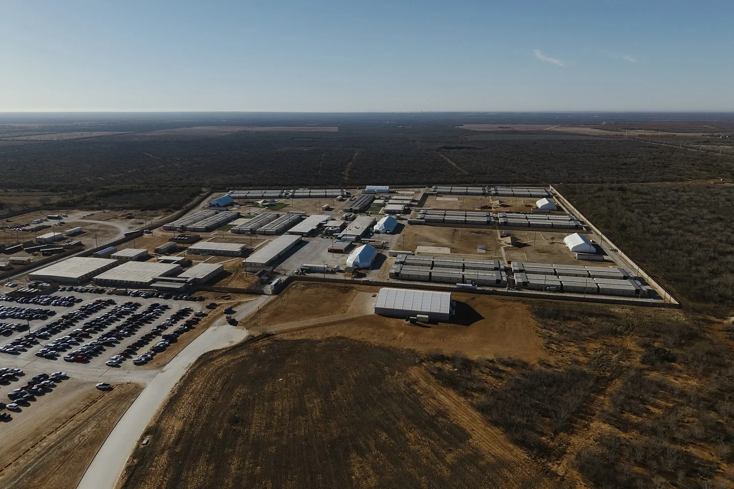 Two cases of measles detected at Dilley immigrant family detention center