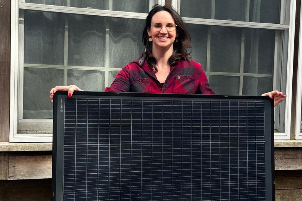 Legislators greenlight low-cost residential plug-in solar for Mainers