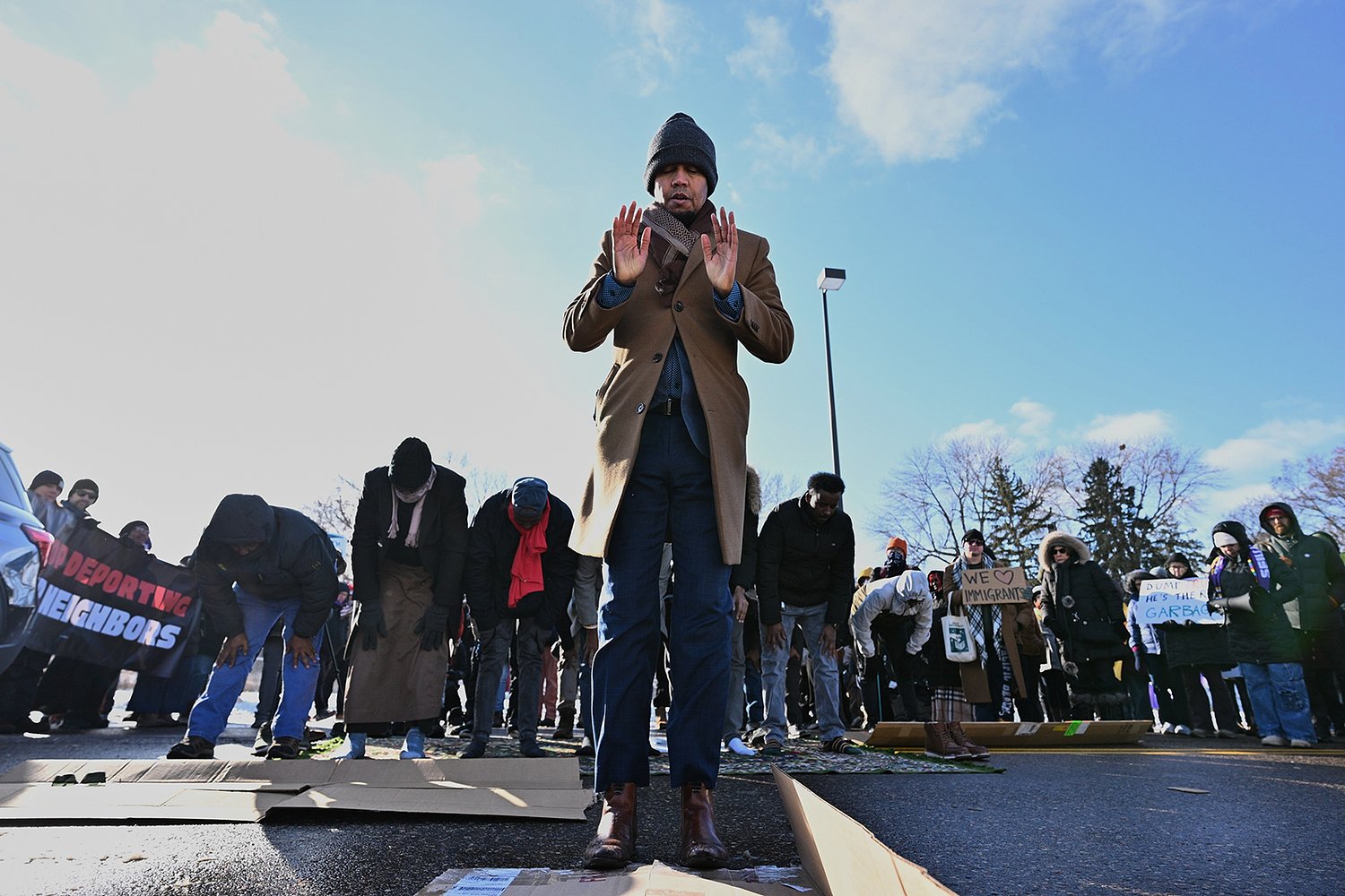 After ICE raids, Ramadan in Minnesota is somber, but some hope it offers healing