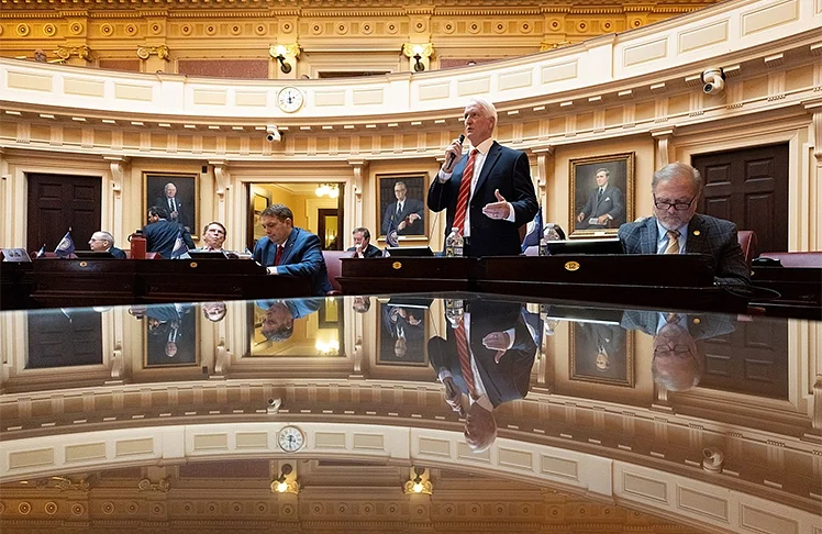 Both Democratic And GOP-led States Are Starting To Rebel Against The National Redistricting Push