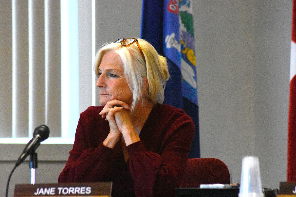 Houlton councilor accepts seat despite resigning a month earlier