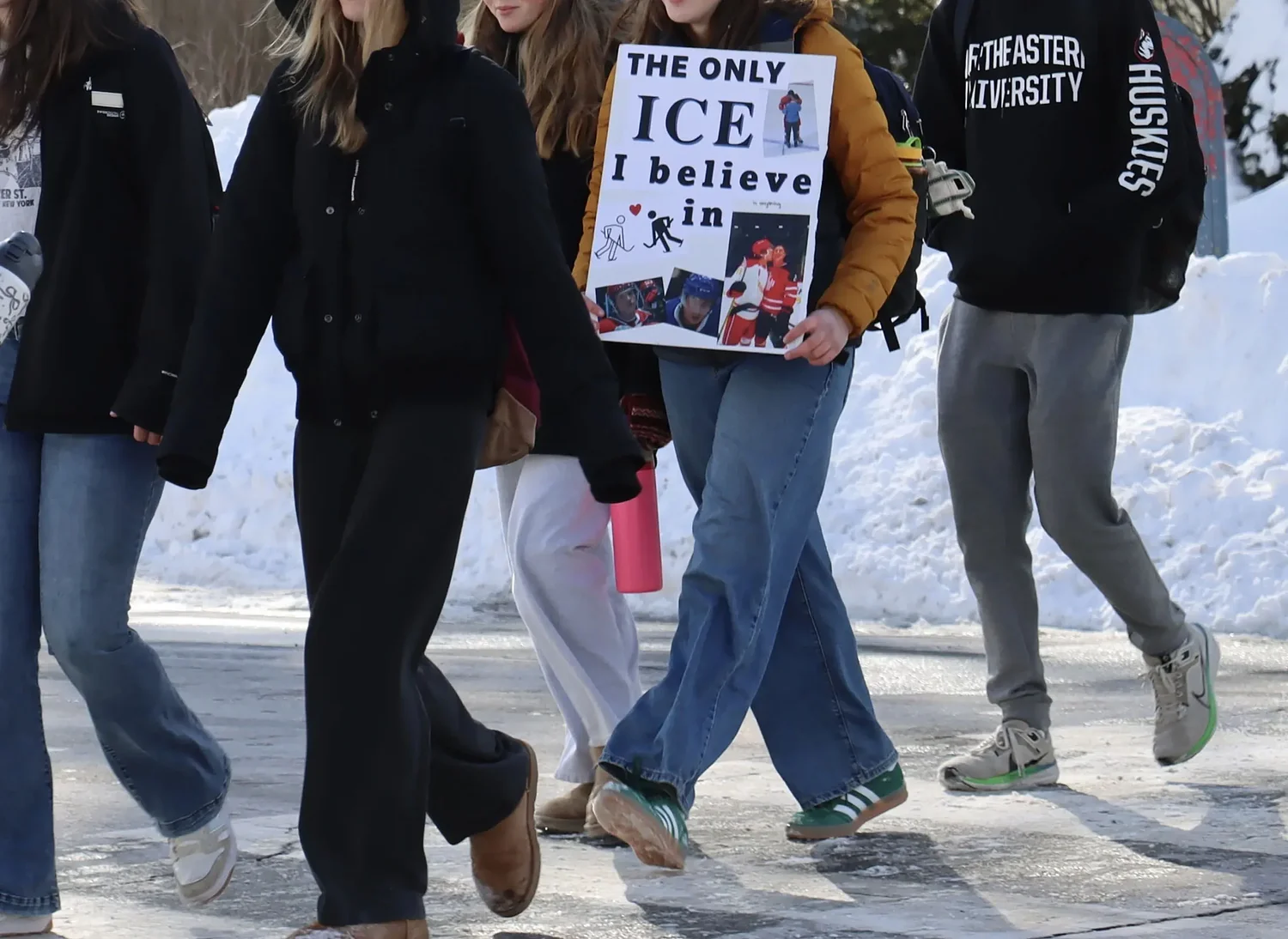 Upper Valley businesses show solidarity with National Shutdown
