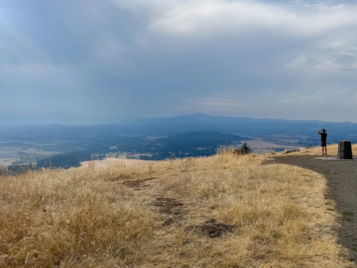Eugene breaks heat record as lightning reported near Oakridge
