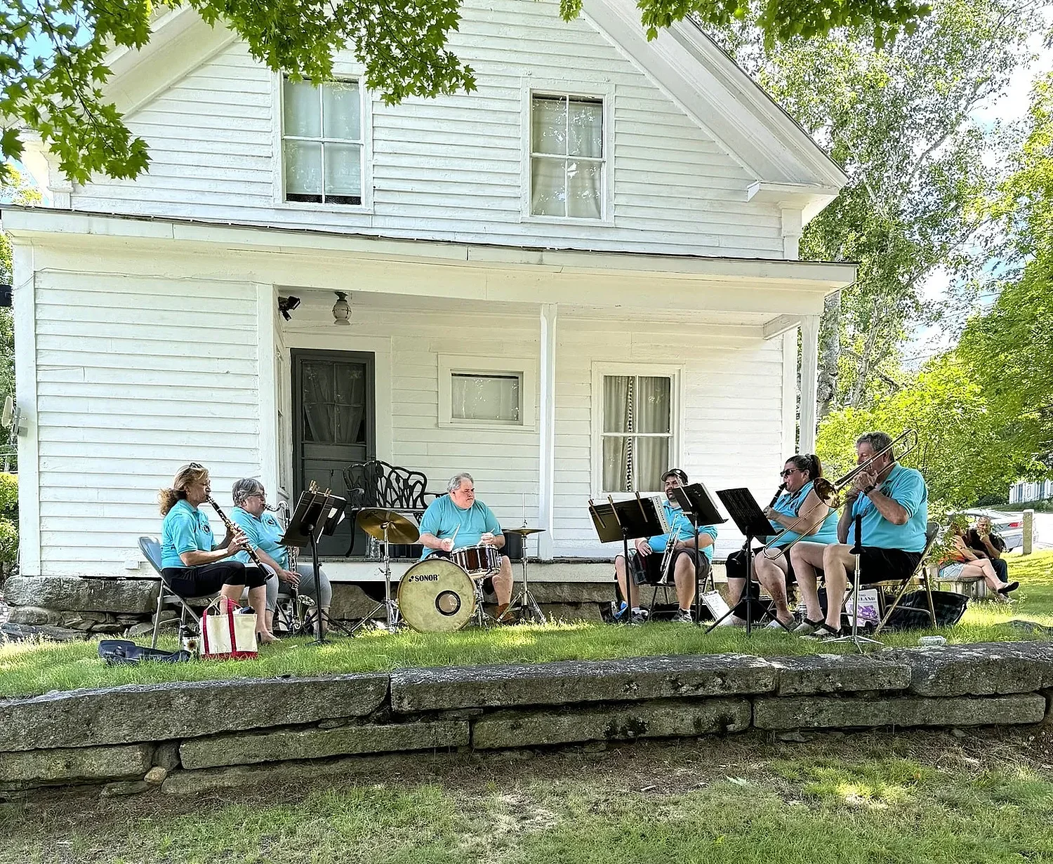 Warwick Old Home Days to include table read, beach party