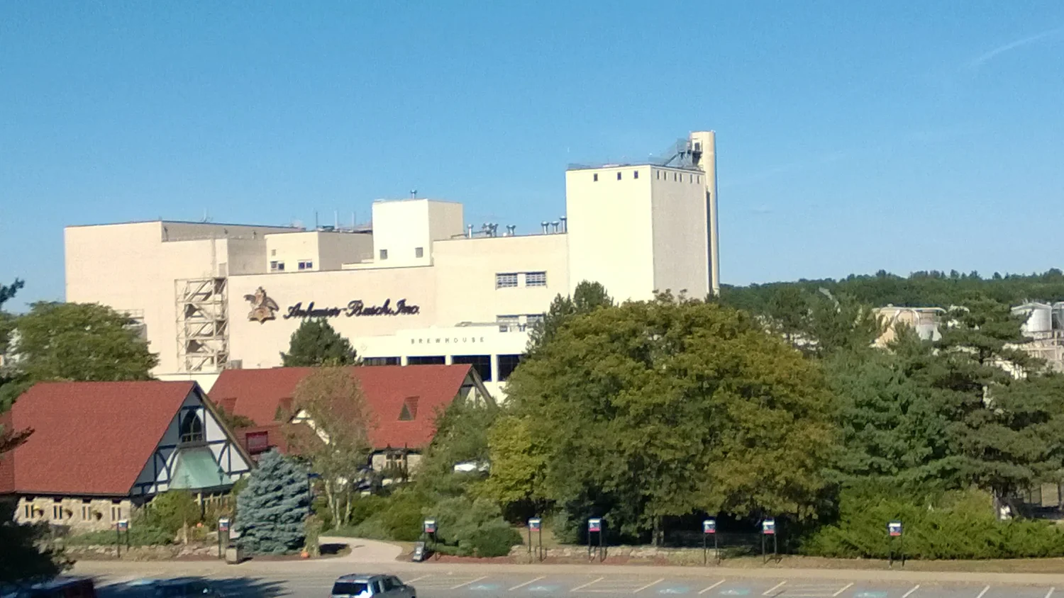 Anheuser-Busch facility in Merrimack to close in 2026