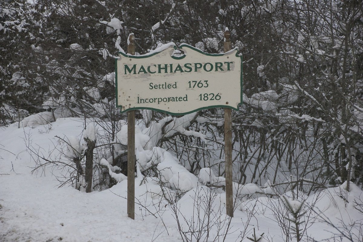 Machiasport considers solar streetlights to offset rising electricity costs