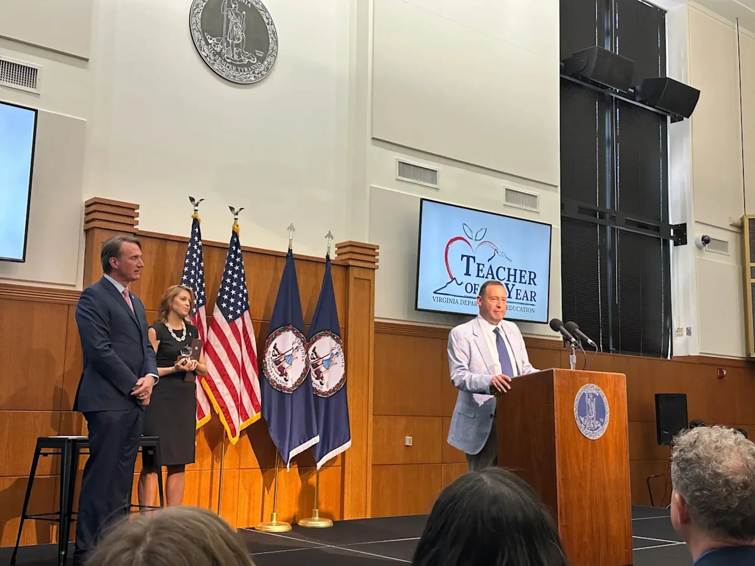 Extra Credit: Roanoke County teacher headlines rural school conference, shares how he tackles the opioid crisis in the classroom