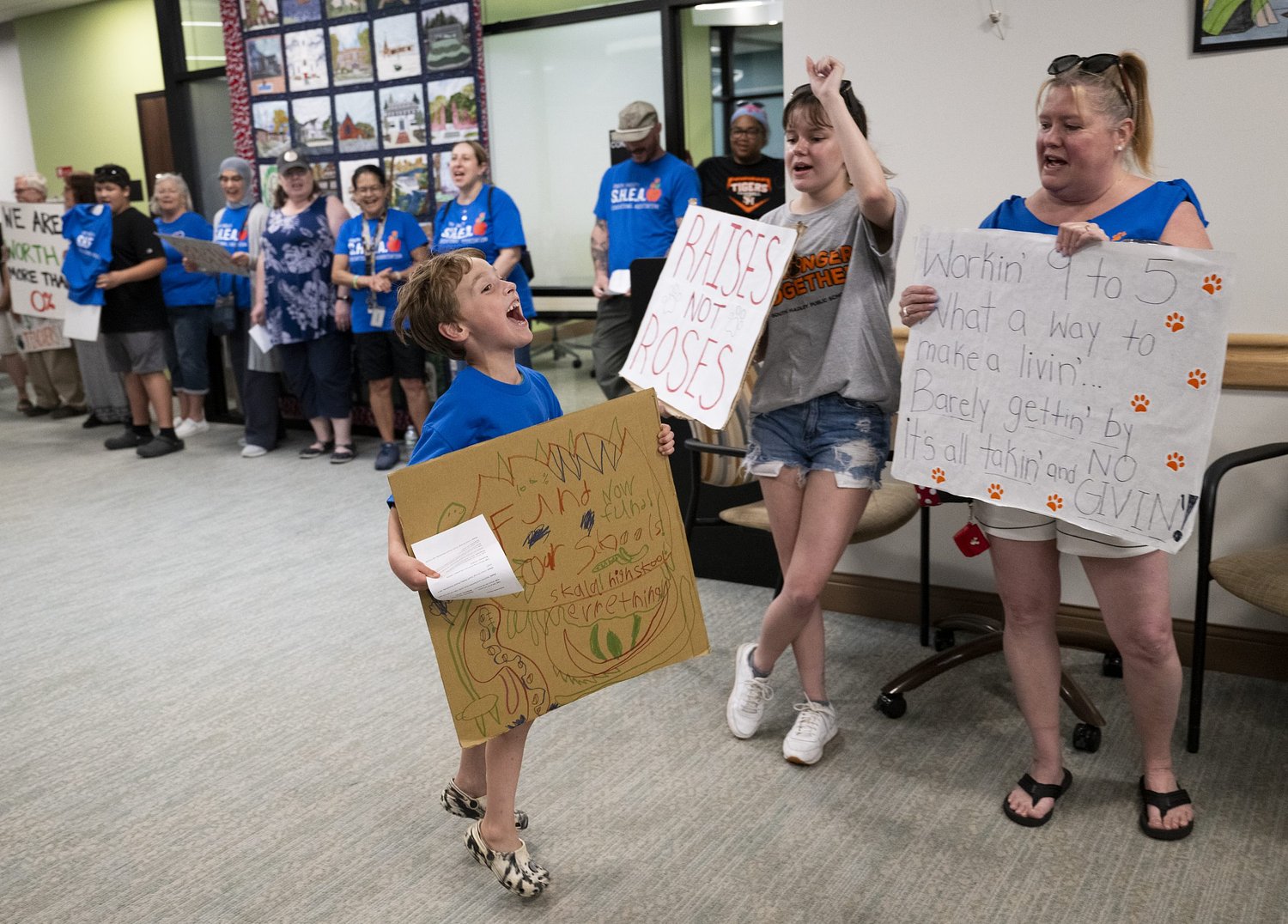 South Hadley teachers protest proposed wage freeze