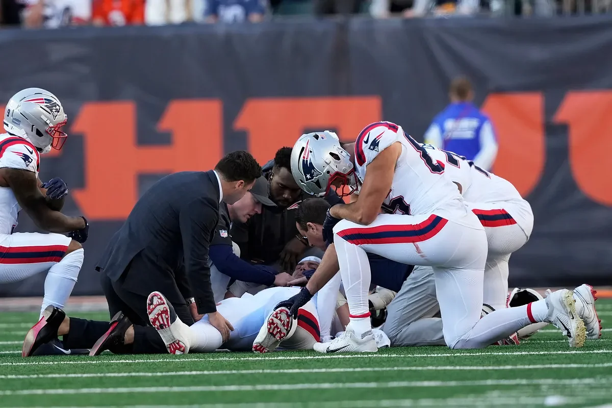 The wins keep piling up for the Patriots, but so do the injuries 