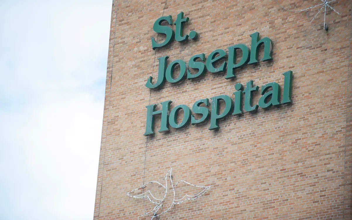 A Bangor doctor operated on the wrong foot. 7 years later he did it again.
