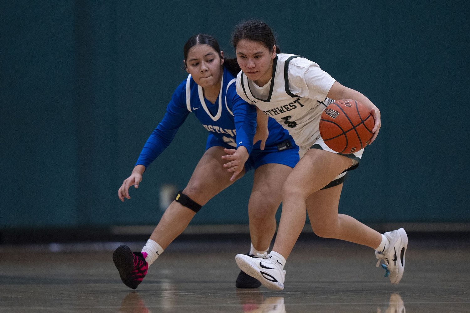 Southwest girls strengthen playoff position in District 28-5A with win over Jay