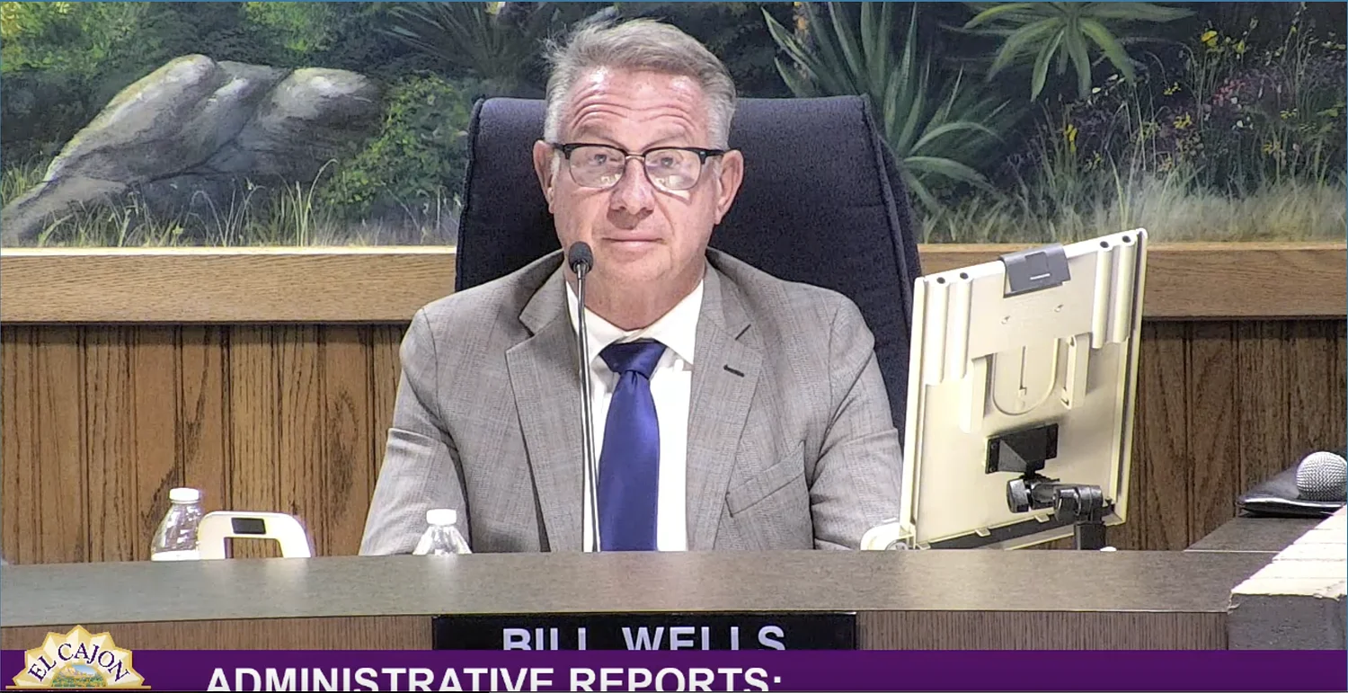 This SoCal mayor tried to help with deportations. His city council voted 'no'