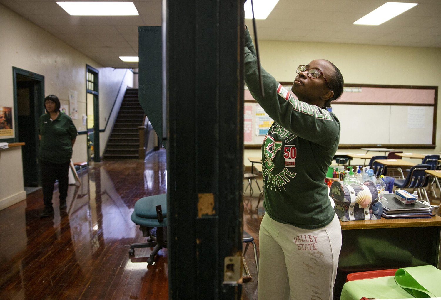 Auditor: Mississippi gives teachers classroom supply money too late. Ed officials say issue is already fixed