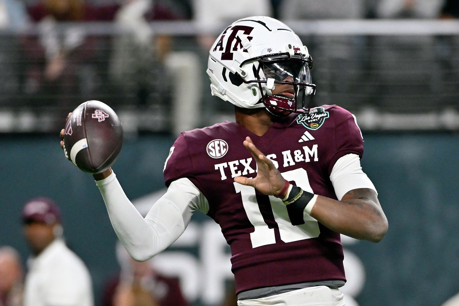 Marcel Reed signs NIL deal with private jet company that also helps save lives