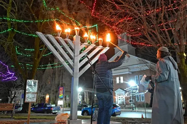 Menorah lighting in Greenfield set for third year