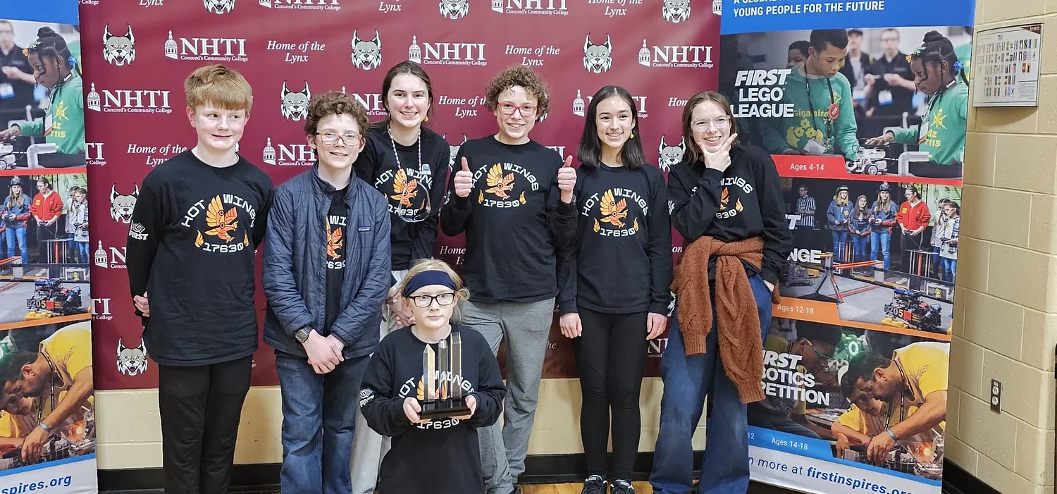 Hot Wings robotics team wins Judge's Choice award at state championship
