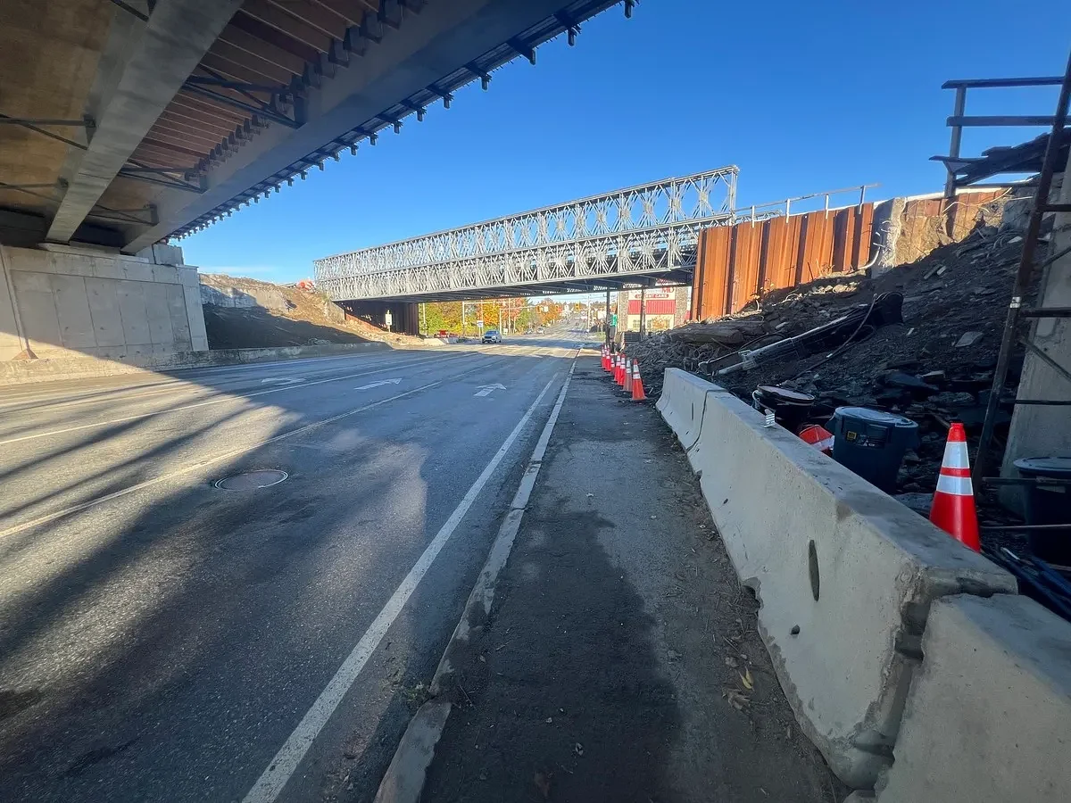 Southbound I-95 bridge over Broadway has been demolished