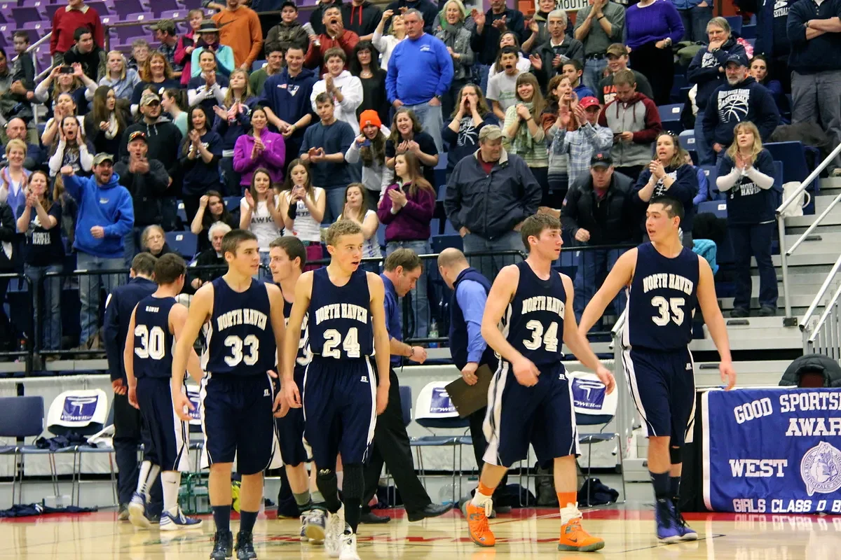 Maine island doesn’t have enough players for boys basketball team this season