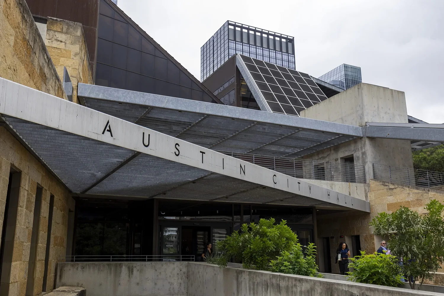 Struggling Austin nonprofits brace for more cuts as the city’s budget tightens