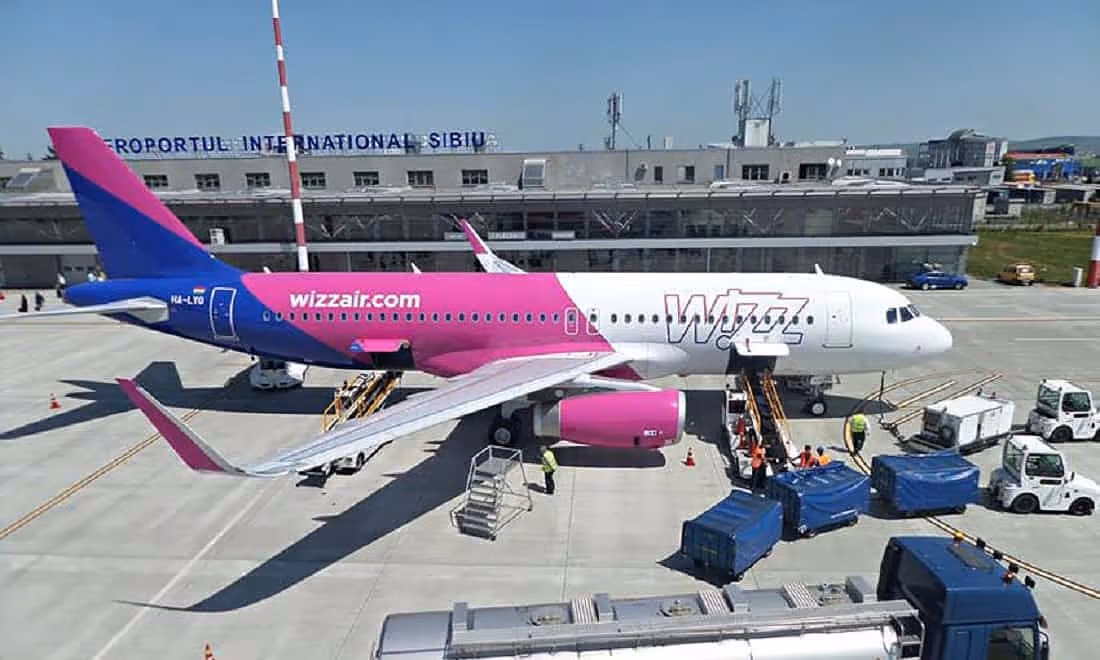 Lovitură pentru Ryanair și Wizz Air: bagajele de mână nu mai pot fi taxate, familiile nu vor ma fi separate