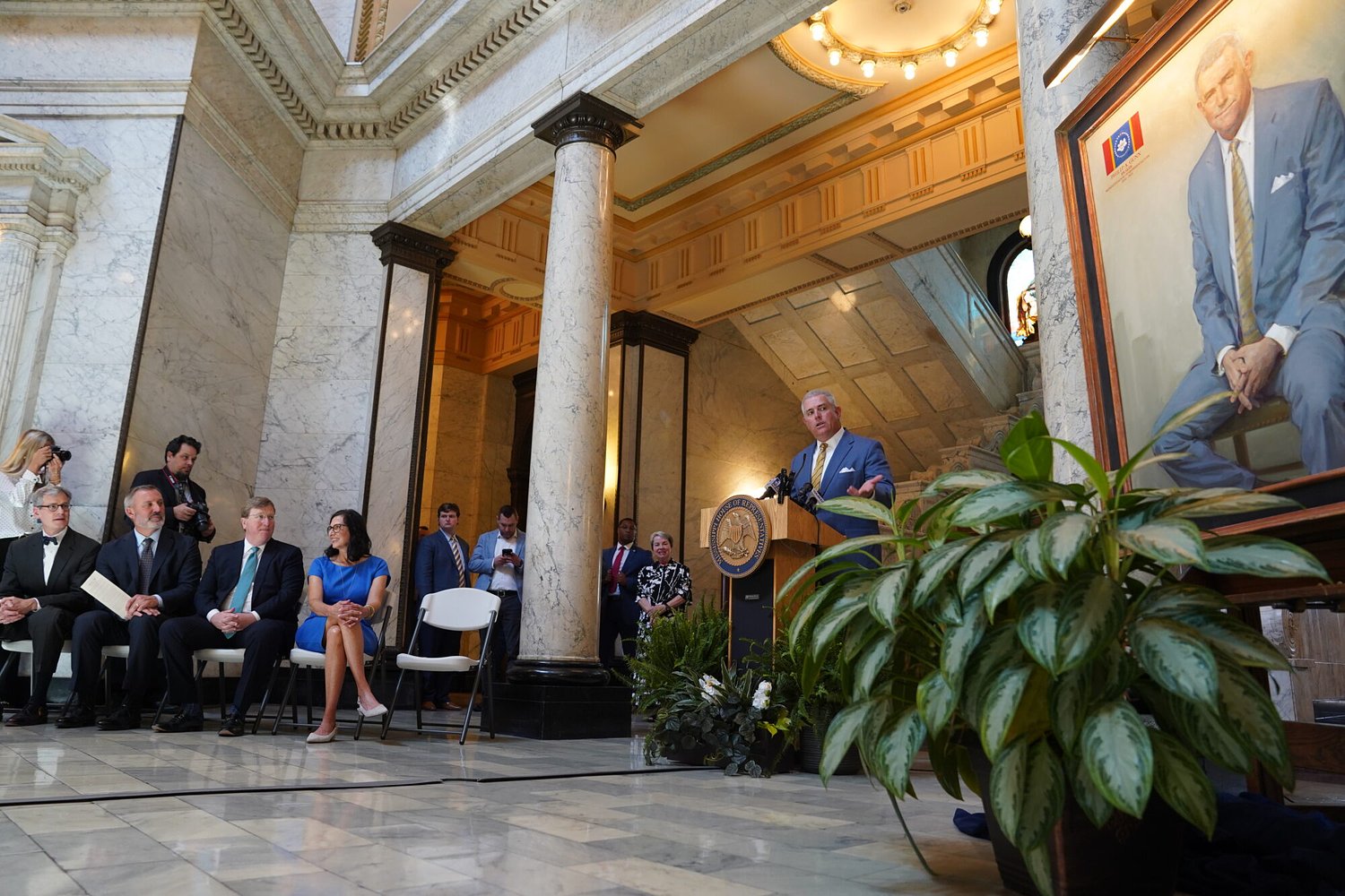 Former House Speaker Philip Gunn’s portrait unveiled at state Capitol 
