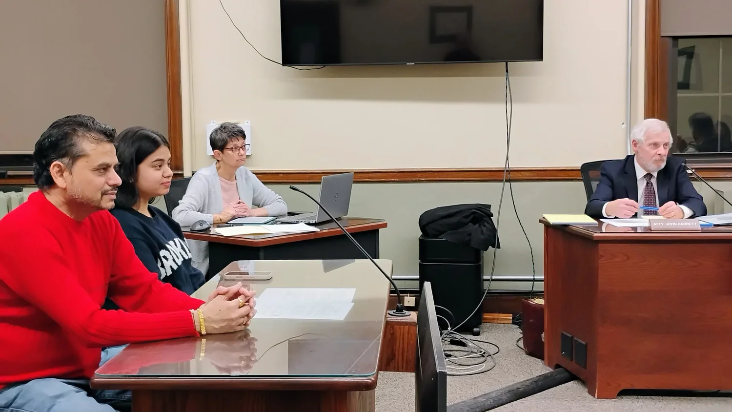 Athol Selectboard considers increasing beer and wine licenses