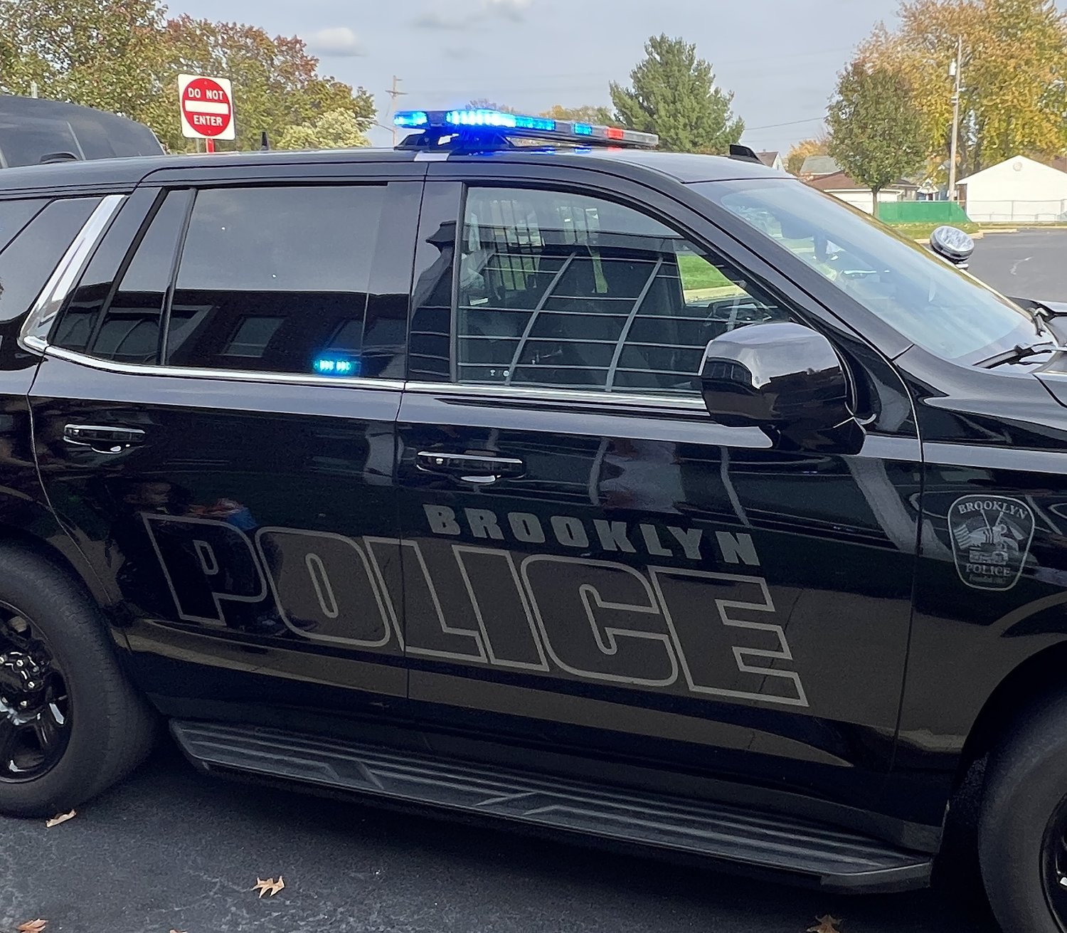 Green thumb avoids getting caught red-handed stealing flowers: Brooklyn Police Blotter